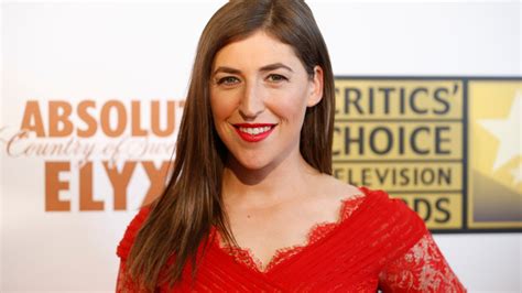 Mayim Bialik nudity is freeing and awesome